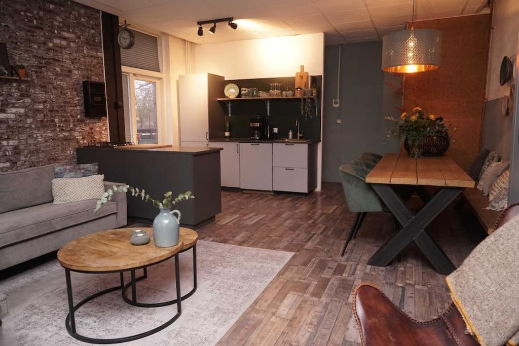 Ruim Appartement In Utrecht. Eksteriør bilde